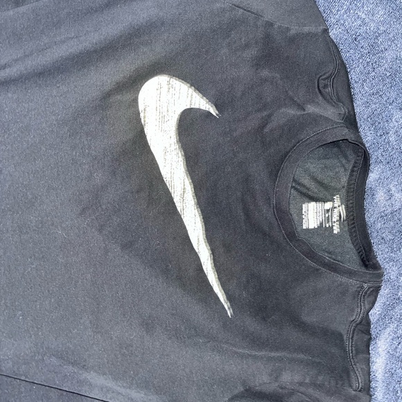 Nike Black Dri-FIT Short Sleeve Tee - Picture 2 of 2